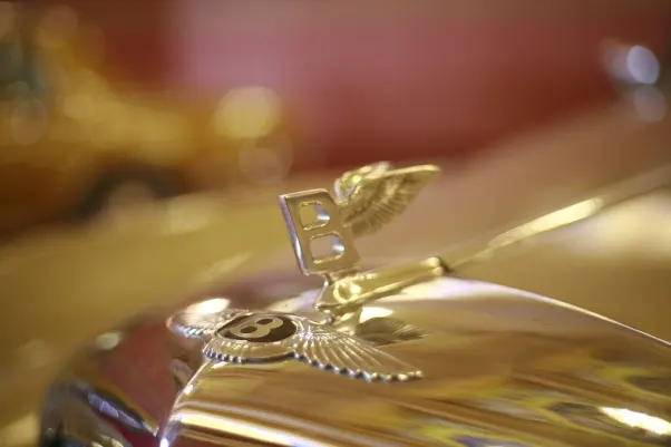 Казино Хайти Уин Android/iOS приложение